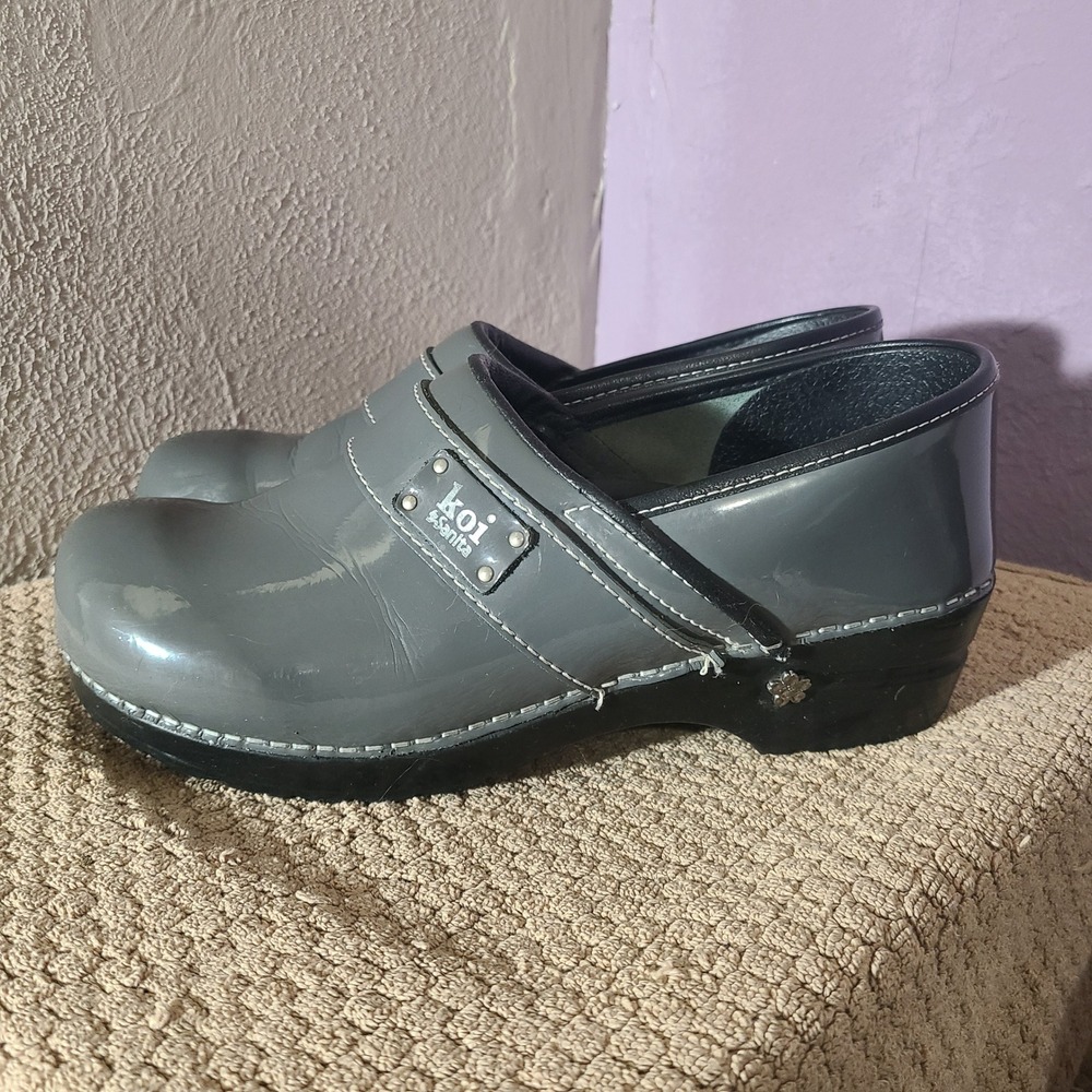 Koi Sanita Clogs Women‎ 40 Grey Good Patent Leather Professional Nursing Shoes